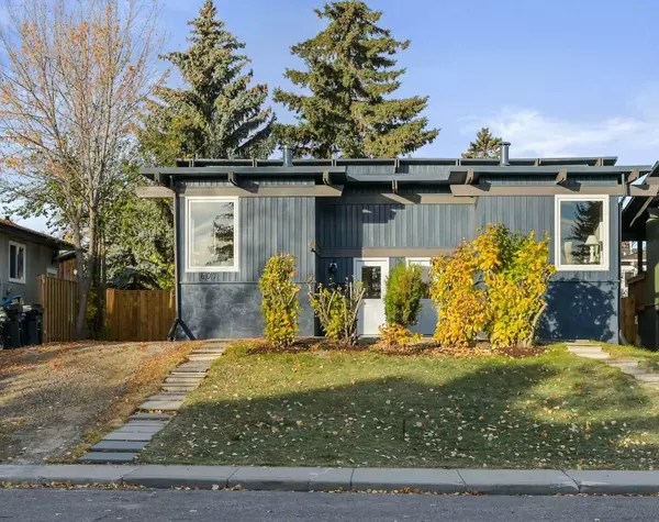 607 Sabrina RD SW, Calgary, AB T2W 1Y7