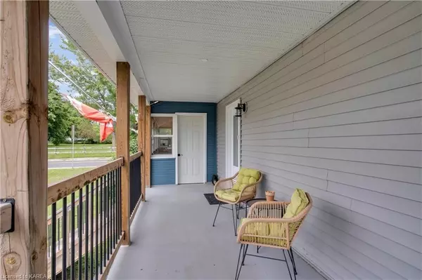 South Frontenac, ON K0K 1V0,3965 HARROWSMITH RD