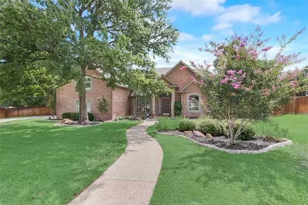 1005 Stratford Place, Keller, TX 76248