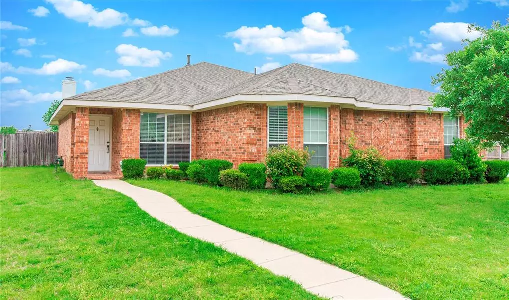 1008 Ashdon Lane, Murphy, TX 75094