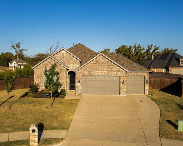 3705 Deer Point Drive, Denison, TX 75020