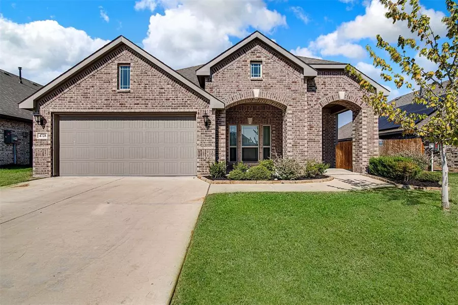 4728 Hazy Hollow Lane, Fort Worth, TX 76036