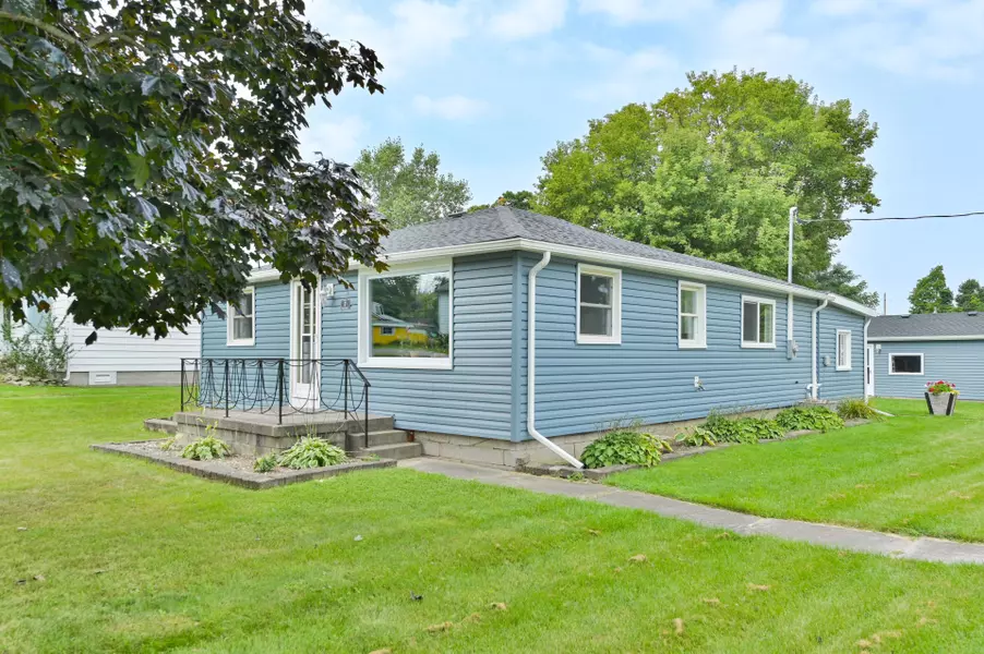 7 Porter ST, Prince Edward County, ON K0K 1T0