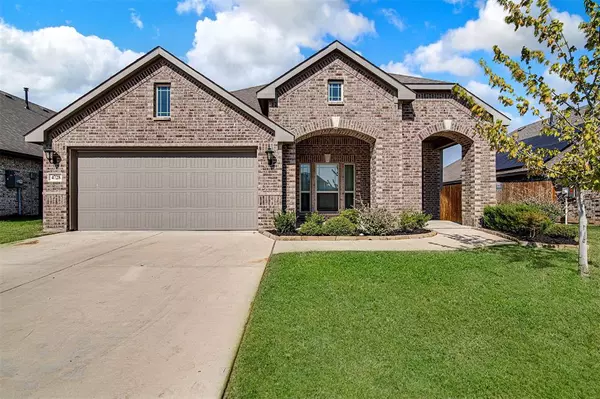 4728 Hazy Hollow Lane, Fort Worth, TX 76036