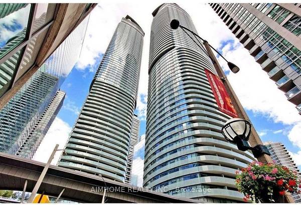 14 York ST #2307, Toronto C01, ON M5J 0B1