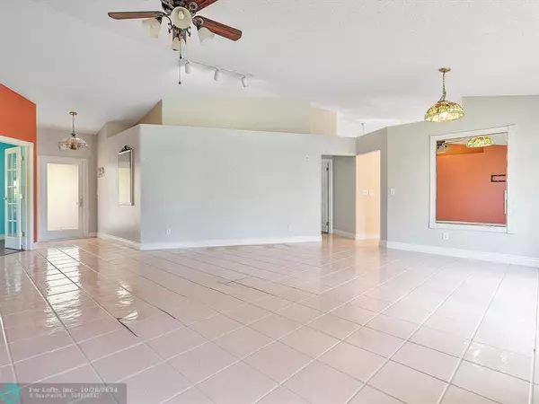 Pembroke Pines, FL 33029,18464 NW 18th St