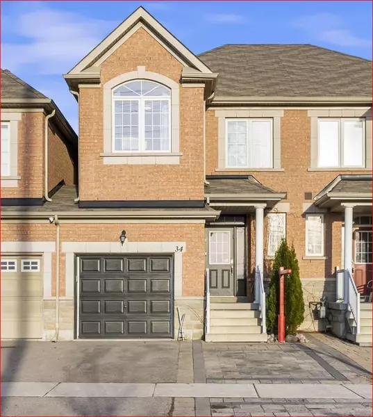 34 Walter Sinclair CT, Richmond Hill, ON L4E 0X1