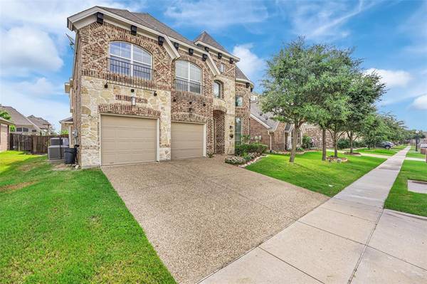 6944 Sea Harbor Drive, Grand Prairie, TX 75054