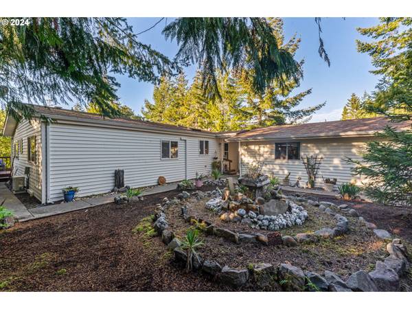 Florence, OR 97439,328 SOUTHRIDGE DR