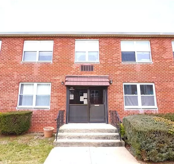 State Island, NY 10308,30 Fenway CIR #1-3