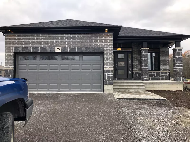 73 Stonecrest BLVD #Bsmt, Quinte West, ON K8R 0A5