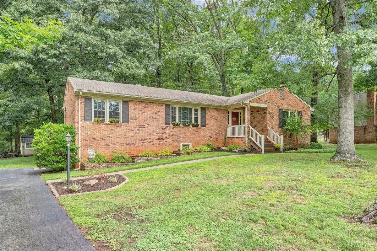 Forest, VA 24551,113 Valleywood DR