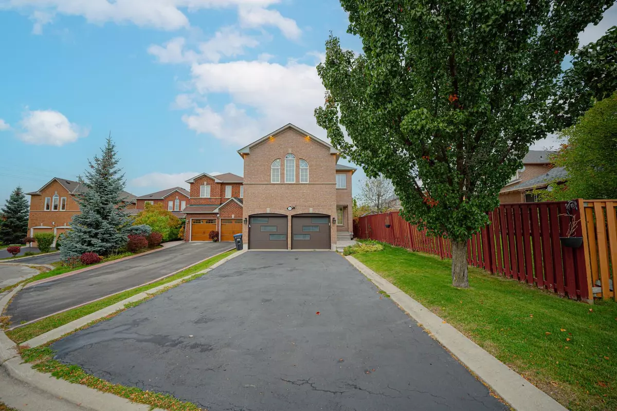 Mississauga, ON L5N 7N9,3191 Oakview RD