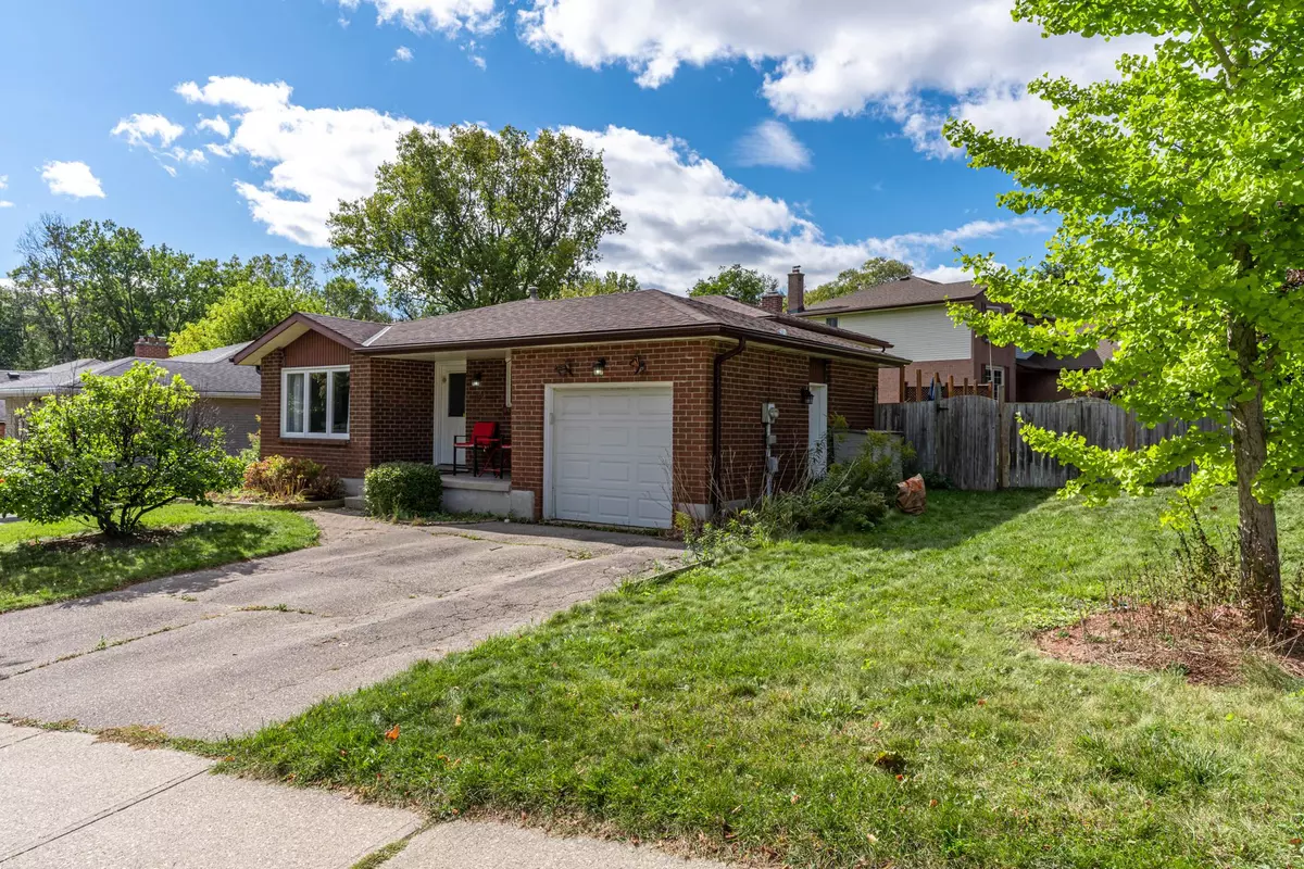 Waterloo, ON N2R 1M6,109 Biehn DR