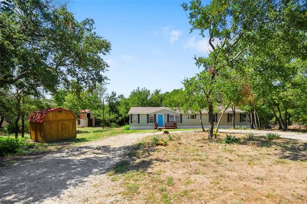 306 Cactus View Drive, Springtown, TX 76082