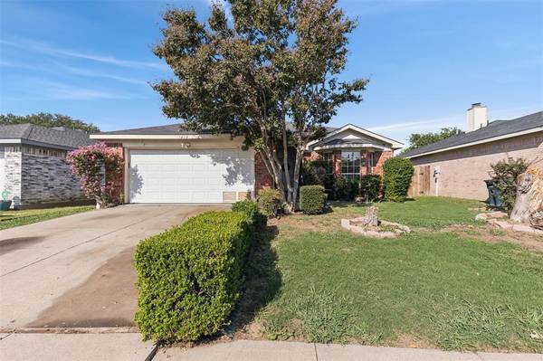 7404 Nohl Ranch Road, Fort Worth, TX 76133