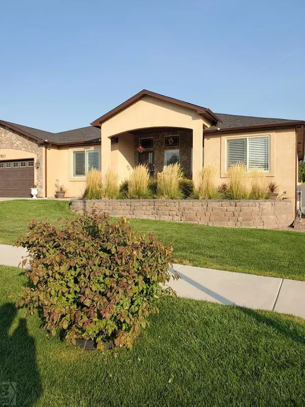 5527 Bellagio Way, Pueblo, CO 81005