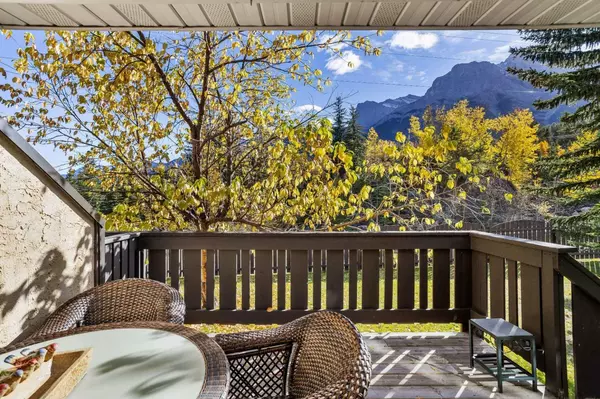 Canmore, AB T1W 2M2,216 Three Sisters DR #3