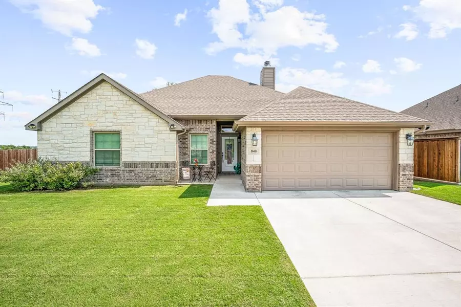 840 Elk Ridge Drive, Stephenville, TX 76401