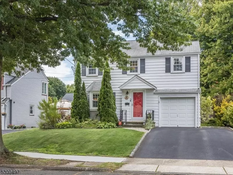 54 Yale St, Bloomfield Twp., NJ 07003