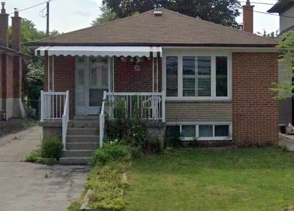 Toronto E04, ON M1R 3G5,26 Gooderham DR #Main