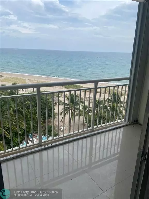 Pompano Beach, FL 33062,710 N Ocean Blvd  #704