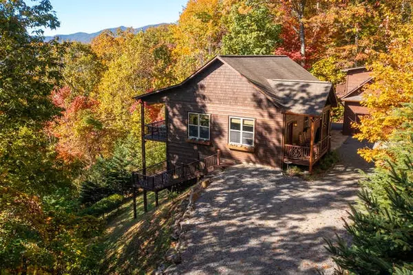 Hiawassee, GA 30546,7031 Black Bear Trail