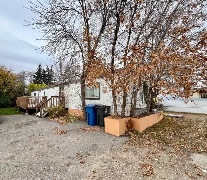 #15, 125 7 AVE Northeast, Three Hills, AB T0M 2A0