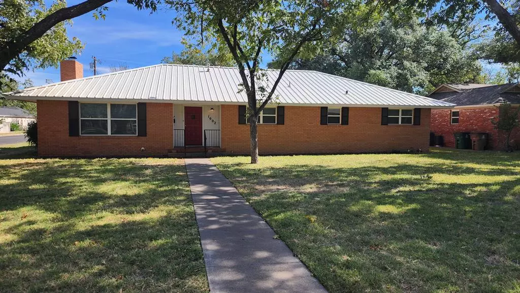 1602 Mackenzie St, San Angelo, TX 76903