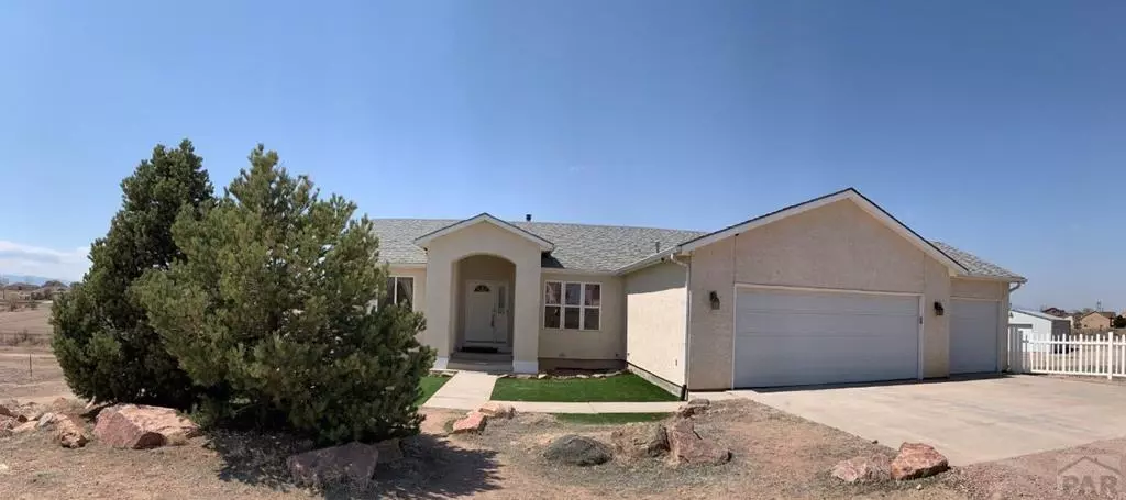 1143 S Sweetwater Court, Pueblo West, CO 81007