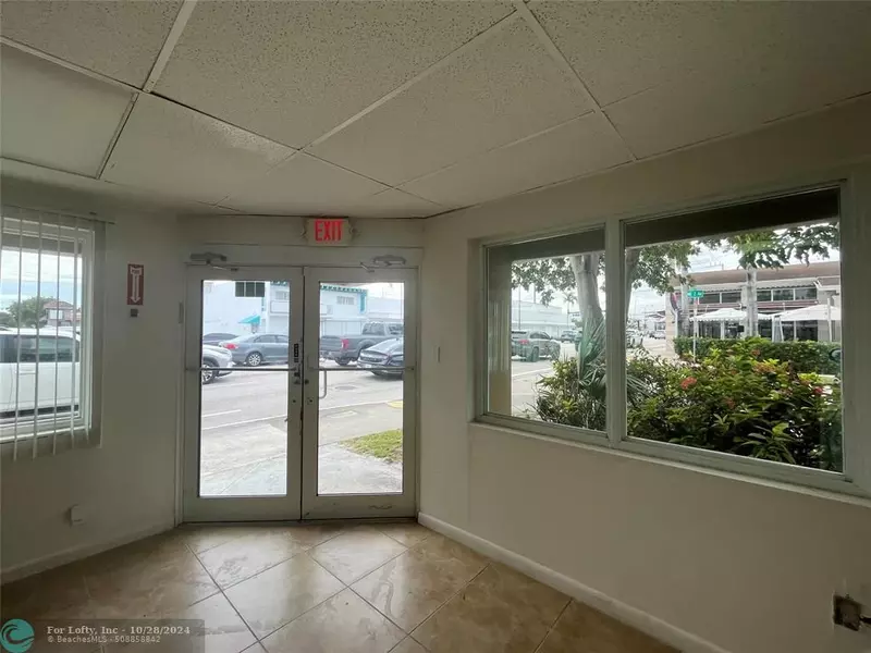 203 E Hallandale Beach Blvd  #201-203, Hallandale Beach, FL 33009