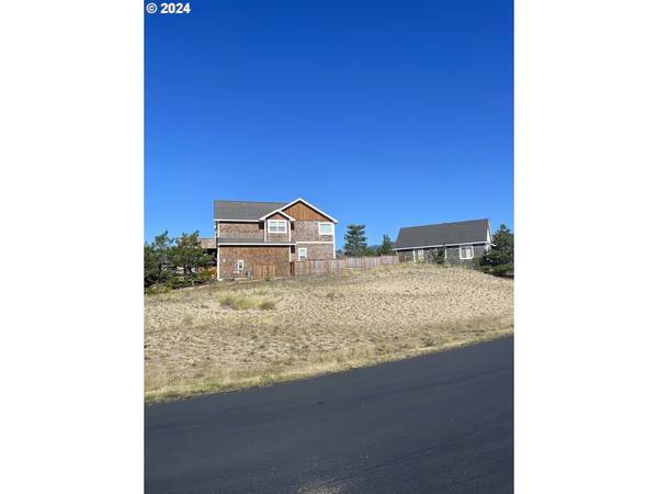 Manzanita, OR 97130,Shore Pine LN #169