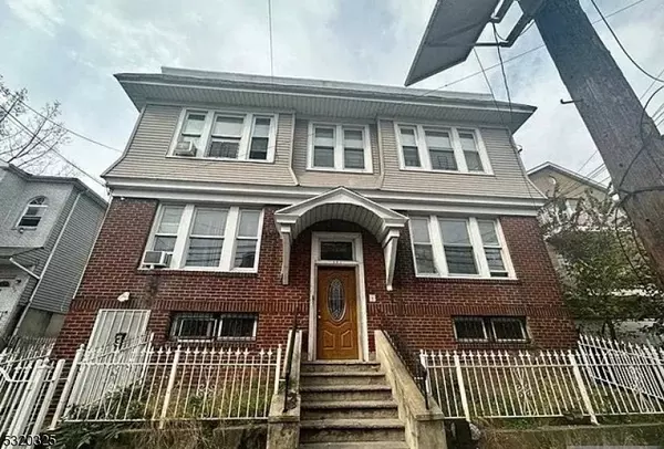 449 S 13th St, Newark City, NJ 07103