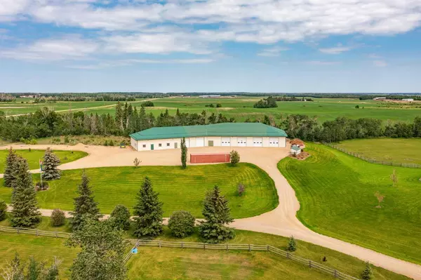 Rural Lacombe County, AB T4L2N3,41115 Range Road 272