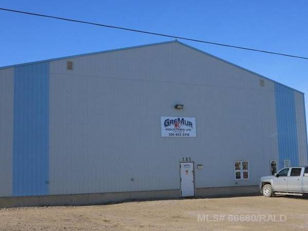 101 Weston AVE West, Maidstone, SK S0M 1M0