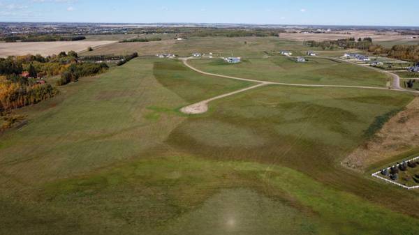 Rural Ponoka County, AB T4J 1R1,On Township Road 424