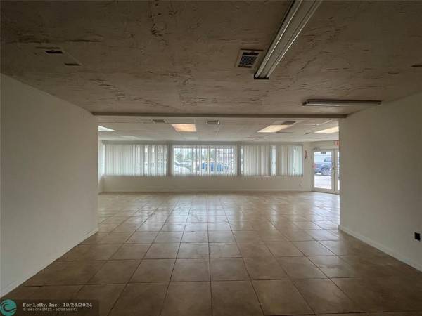 Hallandale Beach, FL 33009,203 E Hallandale Beach Blvd  #201-203