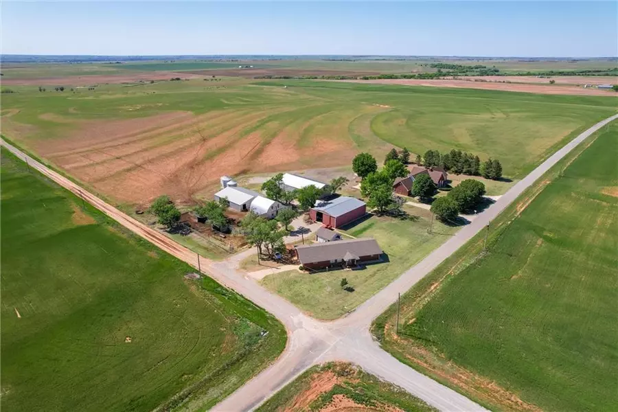 23497 E 1120 Road, Corn, OK 73024