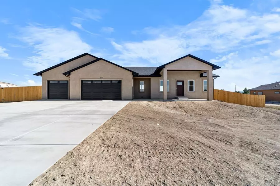 668 S Meredith Dr, Pueblo West, CO 81007