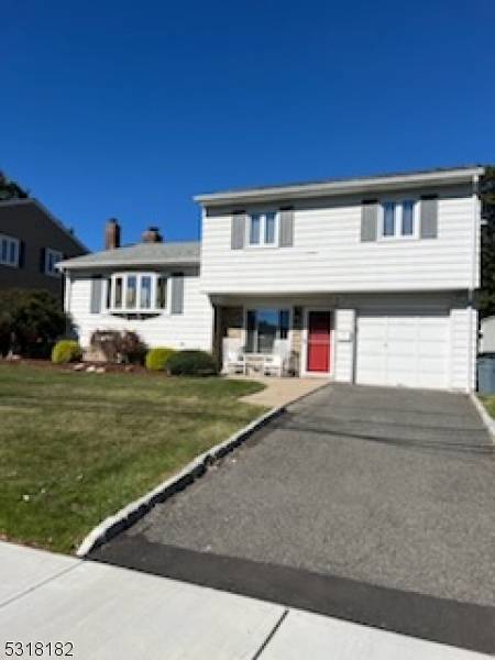 36 Rutgers Pl, Clifton City, NJ 07013