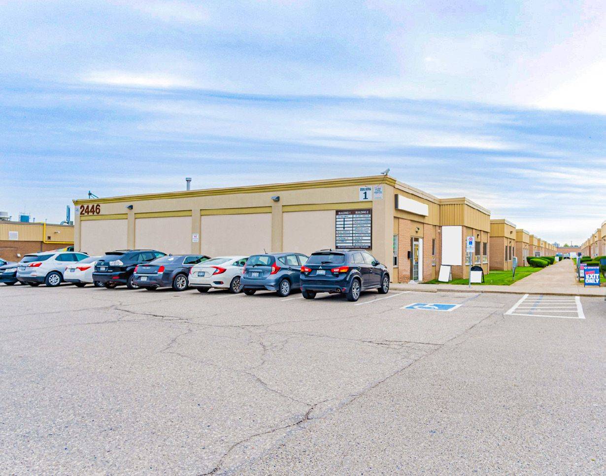 2446 Cawthra RD #B2-7, Mississauga, ON L5A 3K6