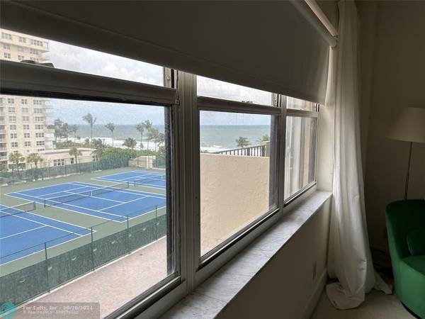 Lauderdale By The Sea, FL 33308,5100 N OCEAN BLVD  #608