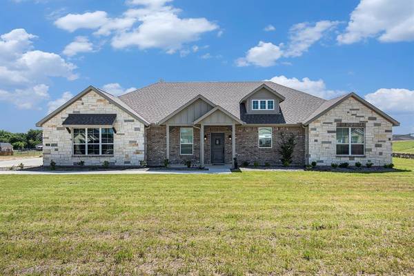 119 York Bridge Road, Springtown, TX 76082