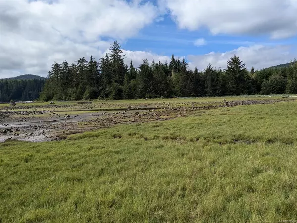 West Cracroft Island, BC V0P 1L0,SL E Chatham Channel Rd