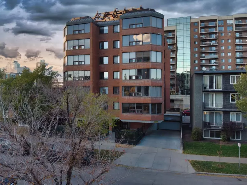 626 15 AVE Southwest #504, Calgary, AB T2R 0R5