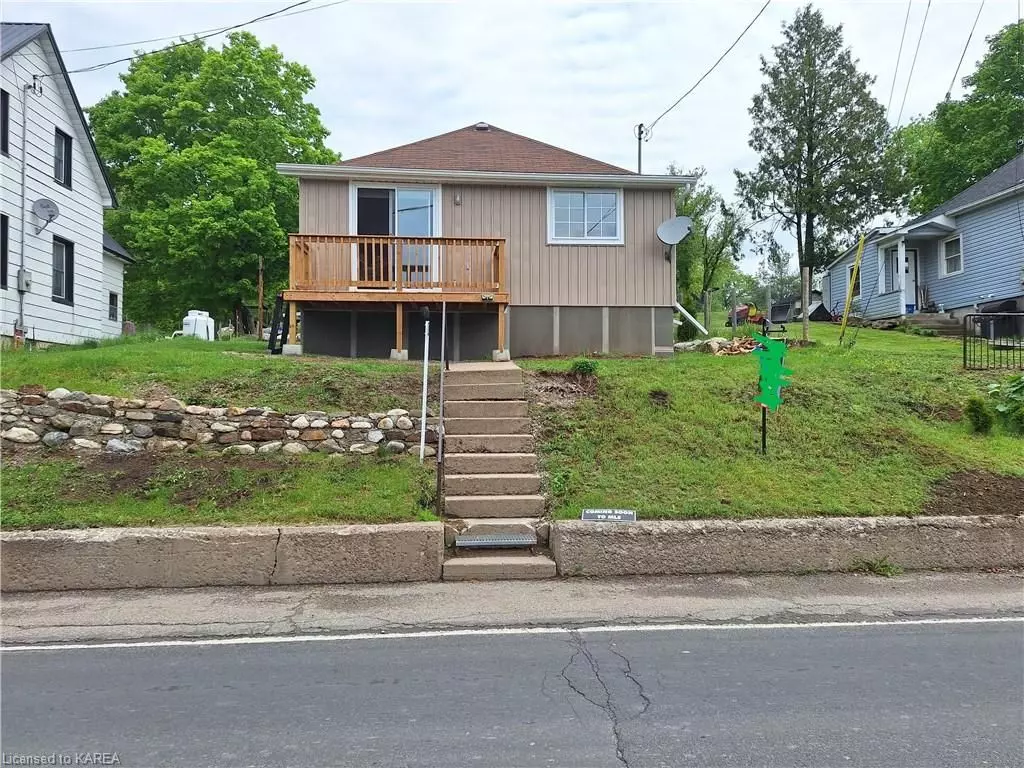 Tay Valley, ON K0H 2B0,314 ELPHIN-MABERLY RD