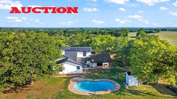 726 Private Road 1639,  Stephenville,  TX 76401