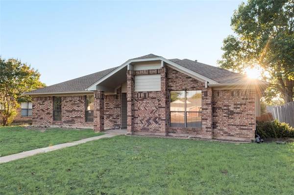 606 Juniper Drive,  Allen,  TX 75002