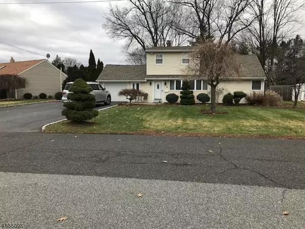 15 Furno Pl, Wayne Twp., NJ 07470