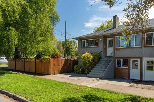 Victoria, BC V8S 1M4,1451 Brooke St